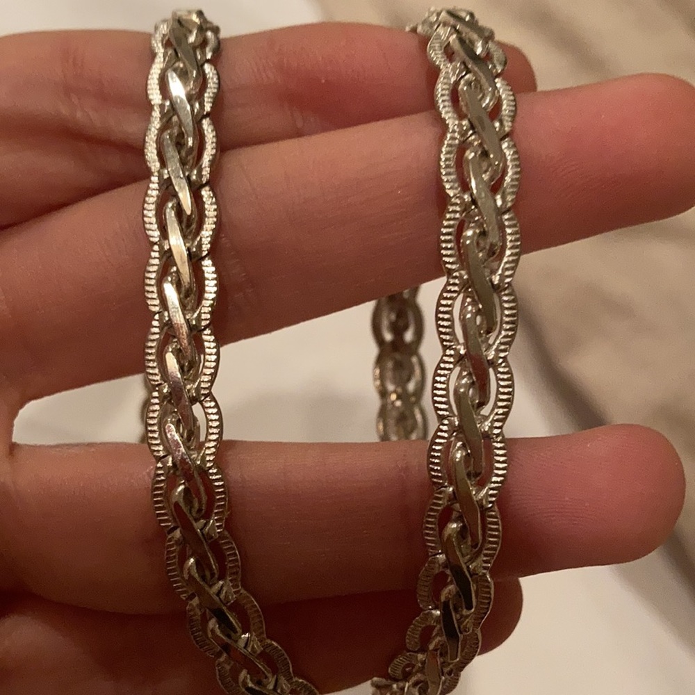 Silver necklace